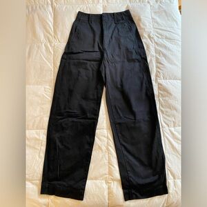 uniqlo barrel leg pants